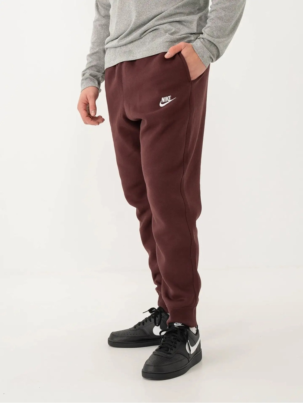 Nike Maroon Men's Sweatpant Joggers
